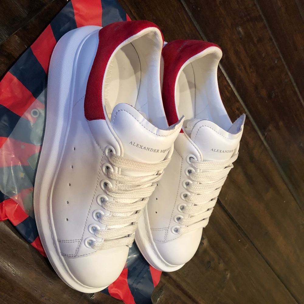 Alexander McQueen Sneaker - Red tail